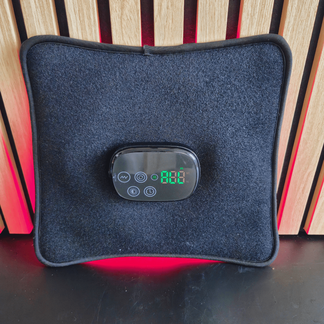 Find massage- og recovery-produkter til muskler, led og daglig restitution hos RenewLabs™. Infrarød lysterapi og massage.