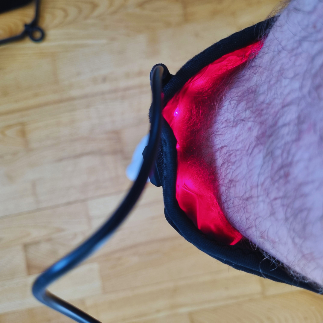 Bærbar infrarød Lysterapi til knæ (660nm + 850nm)